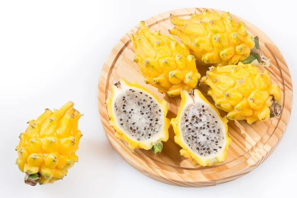 Yellow Dragon Fruit Seeds - 30 Rare Seeds for Planting - Hylocereus megalanthus - Exotic Garden Fruit Variety